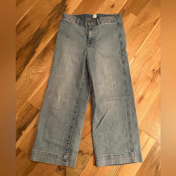 LAST DAY Gap High Rise Wide Leg Crop Jeans - Picture 2 of 5